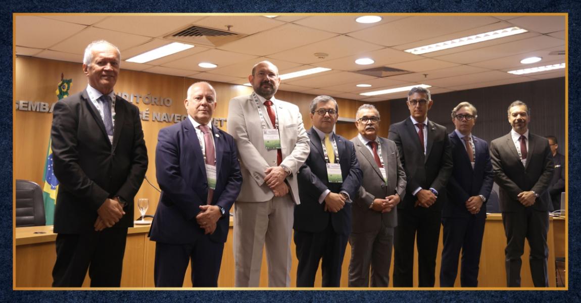 Imagem da notícia - Diretor-geral da EMERJ participa do Simpósio Saúde Suplementar: Aspectos Jurídicos e Regulatórios do IMB no TJRJ