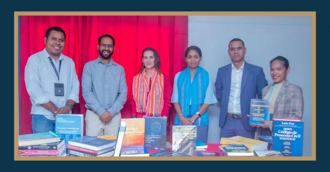 Imagem da notícia - EMERJ doa 162 livros para a Biblioteca Jurídica da Faculdade de Direito da UNTL, em Timor-Leste