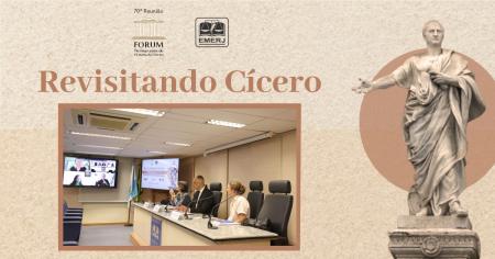 Foto:  Juiz Carlos Gustavo Direito,  acompanhado das professoras Claudia Beltrão da Rosa e Alice Bitencourt Haddad.