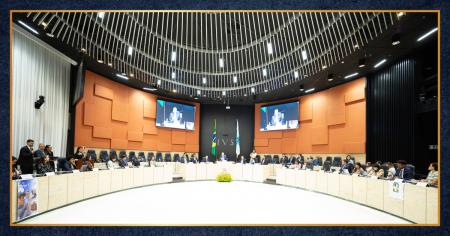 Imagem da notícia - Conselheira consultiva da EMERJ participa de reunião com ministro Edson Fachin sobre atendimento a vítimas de violência de Estado.