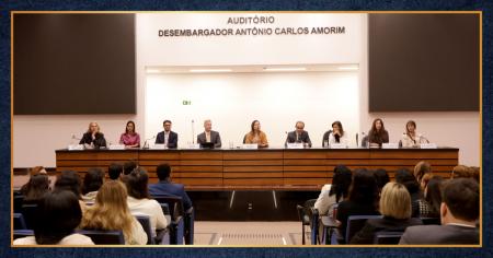 Imagem da notícia - COJES, em parceria com a EMERJ, promove a aula inaugural do Curso de Formação de Juízes Leigos