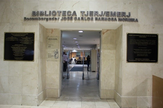 Foto Biblioteca TJERJ/EMERJ - Desembargador José Carlos Barbosa Moreira